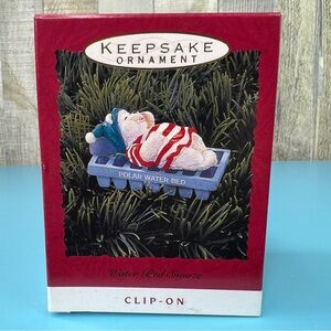 Hallmark Keepsake Ornament Snooze Clip On Polar Bear 1993